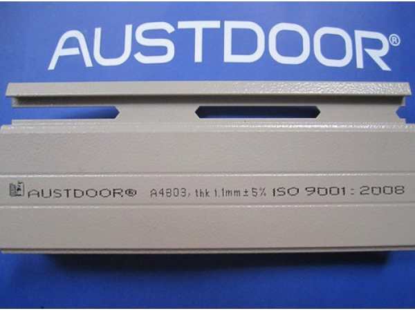 cửa cuốn Austdoor c70